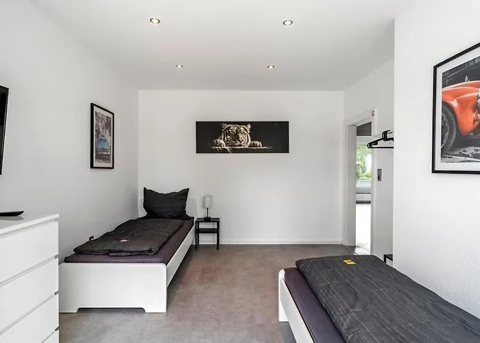 Ru01 Mit Terrasse! Rüsselsheim